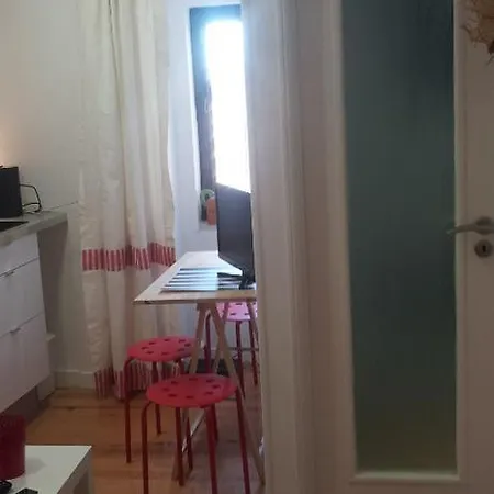 Casa Alfama Διαμέρισμα *